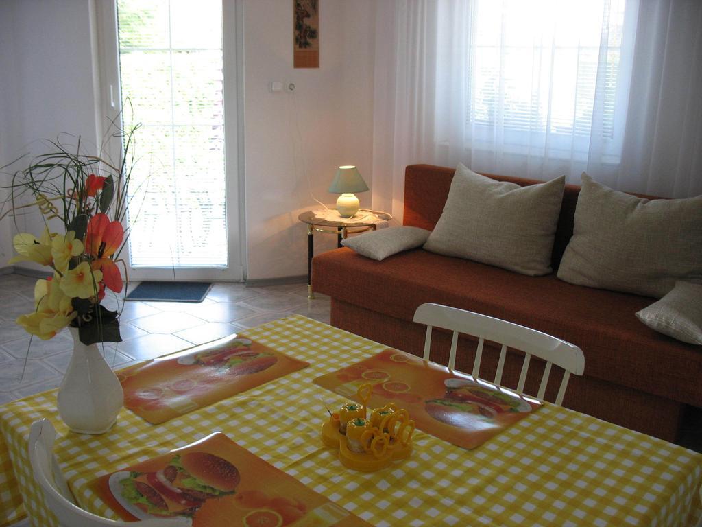 Doina Apartman Залакарош Номер фото